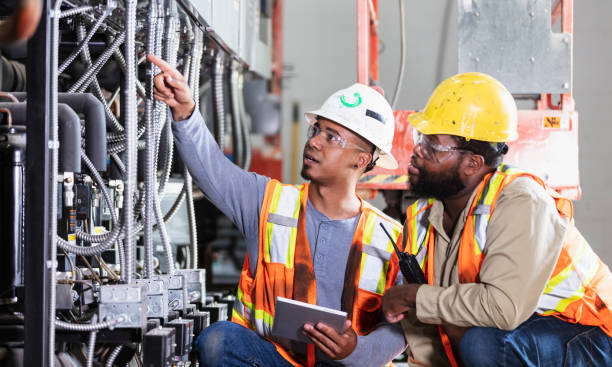 Best Licensed Electrician  in Garrett, TX
